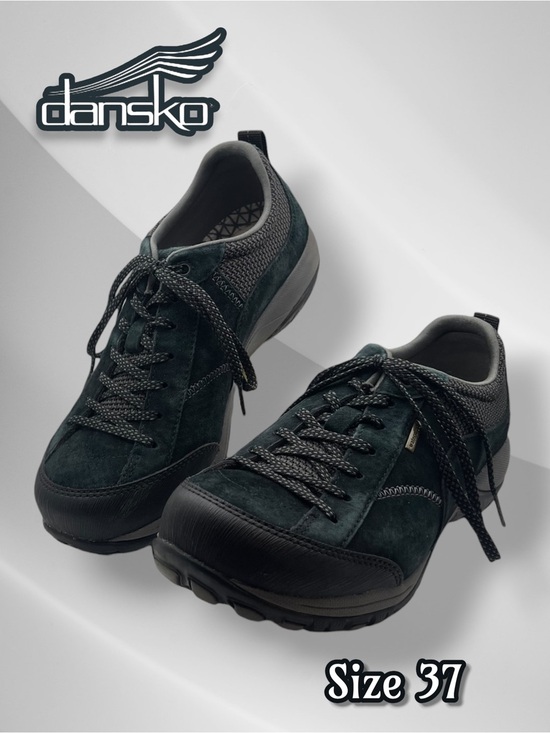 Dansko Shoes - Dansko Women's Paisley Lace Up Waterproof Vibram Sole Work Shoe Green Size 37